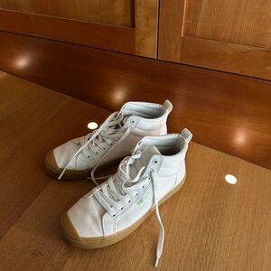 Cariuma Off-White Gum Canvas OCA High Top Sneaker